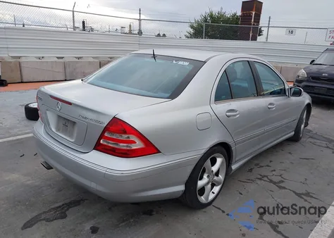 2005 Mercedes-Benz C 230 Kompressor Sport from USA, damaged, VIN WDBRF40J55A714258
